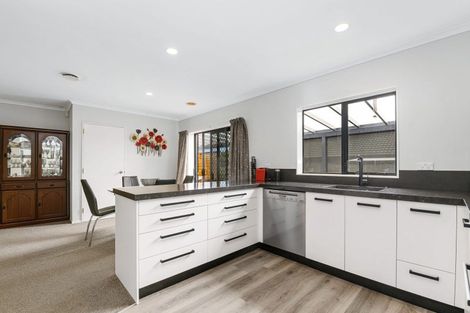 Photo of property in 75 Basley Road, Owhata, Rotorua, 3010