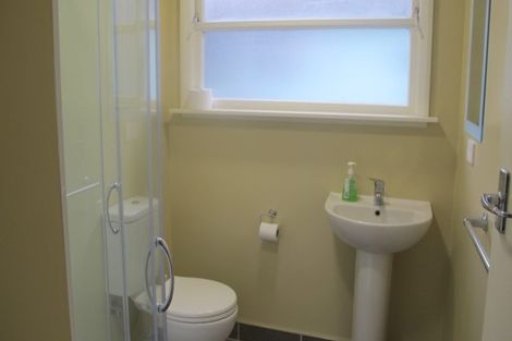 Photo of property in 35 Surrey Street, Caversham, Dunedin, 9012