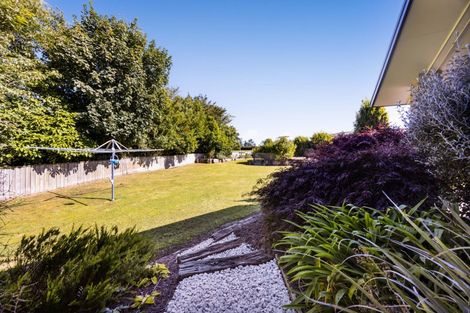 Photo of property in 1 Elizabeth Grove, Stratford, 4332