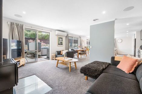 Photo of property in 18 Lancaster Lane, Waldronville, Dunedin, 9018