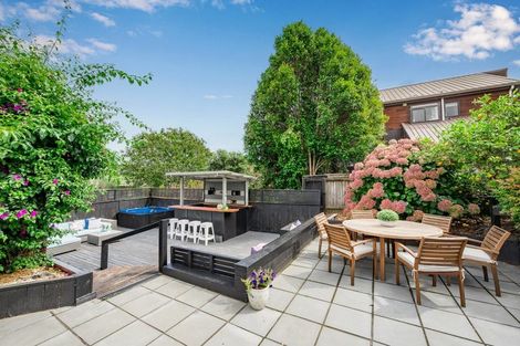 Photo of property in 5 Pitoitoi Street, Otaihanga, Paraparaumu, 5036