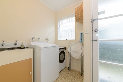 Photo of property in 18b Keeling Street, West End, Palmerston North, 4412