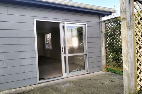 Photo of property in 6/35a Nelson Street, Waitara, 4320