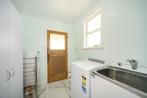 Photo of property in 1 High Street, Bulls, 4818