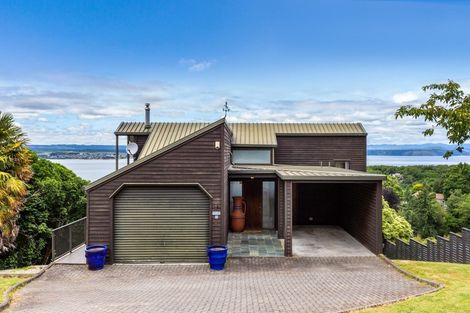 Photo of property in 73 Wakeman Road, Acacia Bay, Taupo, 3330