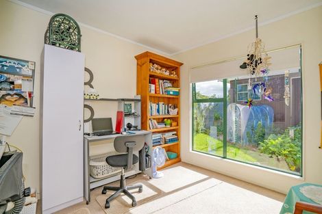 Photo of property in 10 Christa Court, Whitianga, 3510