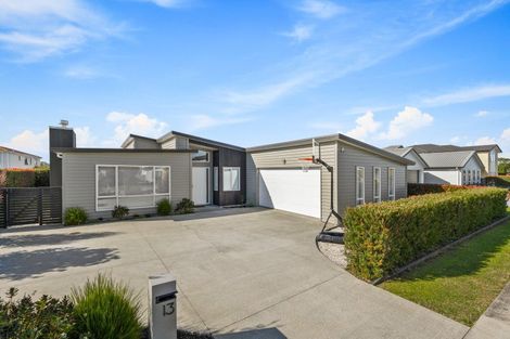 Photo of property in 13 Floyd Road, Riverhead, 0820