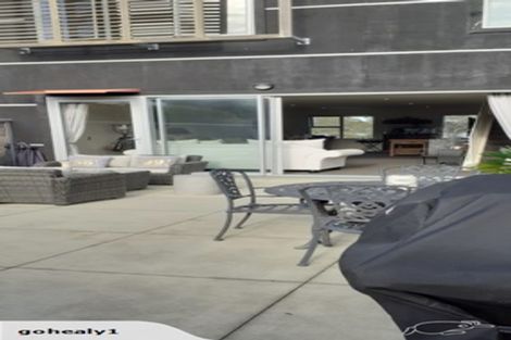 Photo of property in The Terraces, 10/9 Humber Street, Pandora, Napier, 4110