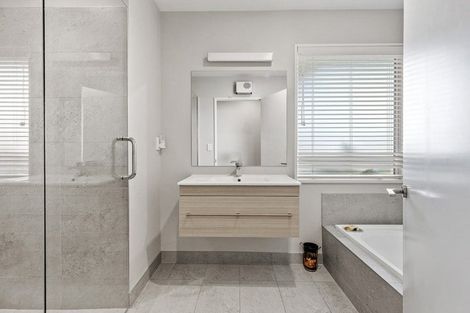 Photo of property in 13 Lynley Drive, West Melton, 7618