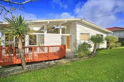 Photo of property in 35 Triangle Road, Massey, Auckland, 0614