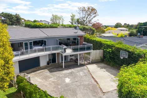 Photo of property in 2 Glenmore Road, Sunnyhills, Auckland, 2010