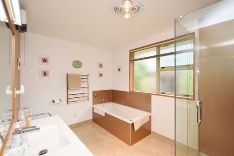 Photo of property in 112 Gladstone Terrace, Gladstone, Invercargill, 9810