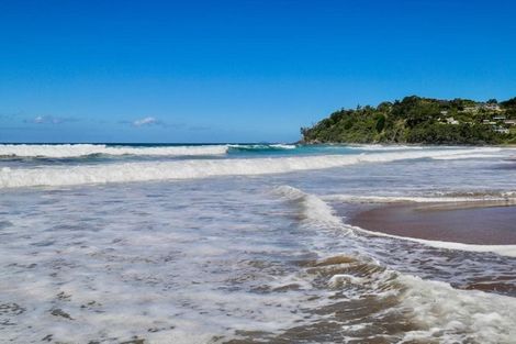 Photo of property in 77 Radar Road, Hot Water Beach, Whitianga, 3591