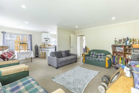 Photo of property in 1 Frank Hewitt Street, Pukekohe, 2120