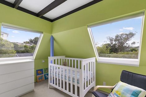 Photo of property in 9 Goddard Grove, Churton Park, Wellington, 6037