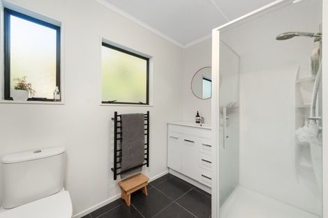 Photo of property in 8c Lachlan Avenue, Mount Maunganui, 3116