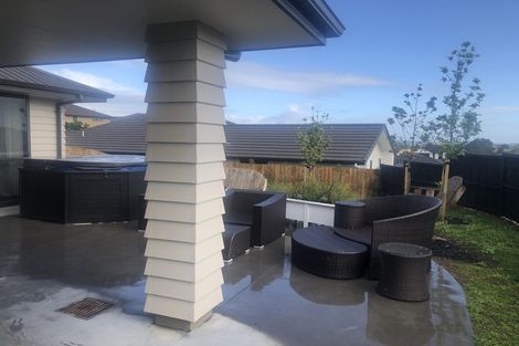 Photo of property in 69 Kahawairahi Drive, Beachlands, Auckland, 2018