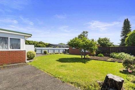 Photo of property in 2 Tawavale Street, Pukehangi, Rotorua, 3015