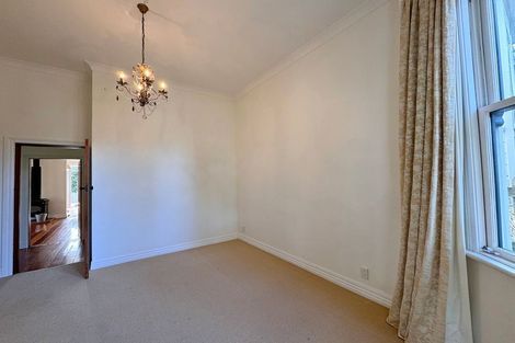 Photo of property in 8 Stirling Street, Berhampore, Wellington, 6023