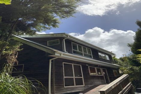 Photo of property in 62 Mountain Road, Henderson Valley, Auckland, 0612