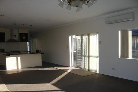 Photo of property in 16 Wessex Place, Rototuna North, Hamilton, 3210