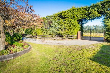 Photo of property in 842 Hoskyns Road, West Melton, Christchurch, 7675