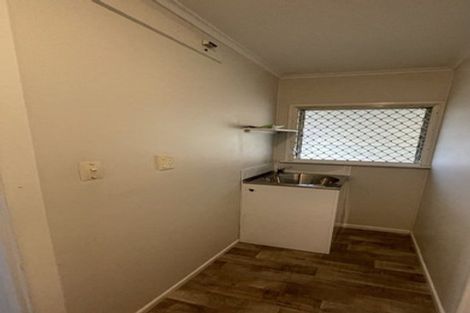 Photo of property in 36 Willis Road, Papakura, 2110