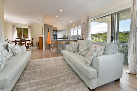 Photo of property in 3 Commodore Court, Gulf Harbour, Whangaparaoa, 0930