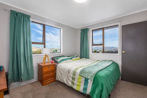 Photo of property in 14 Staysail Place, Whitby, Porirua, 5024