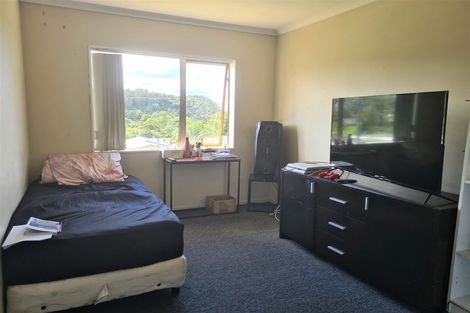 Photo of property in 223 Triangle Road, Massey, Auckland, 0614