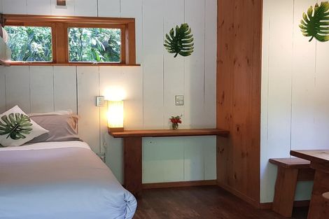 Photo of property in 425 Driving Creek Road, Coromandel, 3506