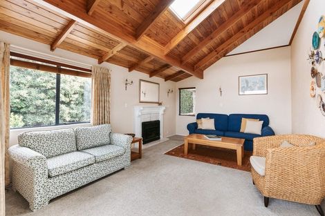 Photo of property in 116b Harbour View Road, Omokoroa, 3114