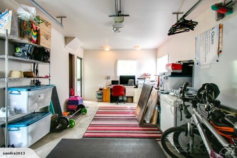 Photo of property in 22 Milton Road, Bluff Hill, Napier, 4110