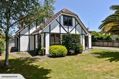 Photo of property in 19 Nielsen Gardens, Rototuna, Hamilton, 3210