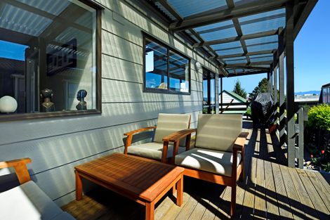 Photo of property in 2/169 Tahunanui Drive, Tahunanui, Nelson, 7011