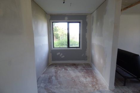 Photo of property in 1a Wiremu Place, Blagdon, New Plymouth, 4310