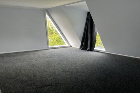 Photo of property in 3/49 Mandalay Terrace, Khandallah, Wellington, 6035