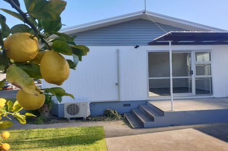 Photo of property in 2/608 Elm Road, Akina, Hastings, 4122