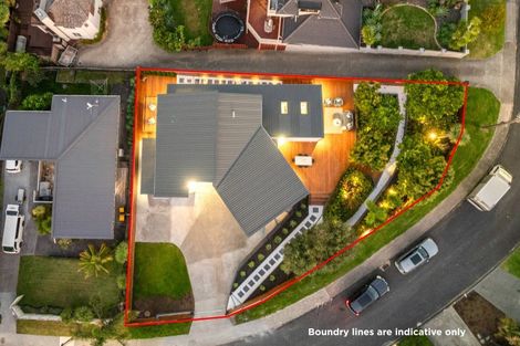 Photo of property in 2/21 Eastcliffe Road, Castor Bay, Auckland, 0620