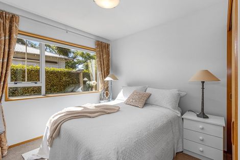 Photo of property in 2/43 Dee Street, St Albans, Christchurch, 8014