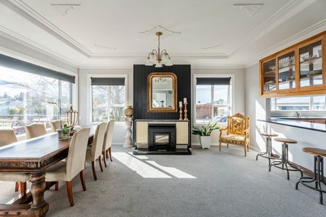 Photo of property in 65 Timaru Road, Waimate, 7924