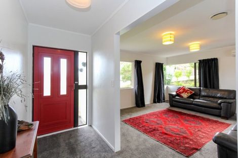 Photo of property in 4 Sandel Rise, Merrilands, New Plymouth, 4312