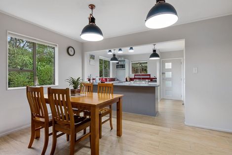 Photo of property in 11 Avian Crescent, Blue Mountains, Upper Hutt, 5371