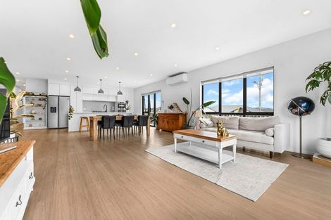 Photo of property in 2 Raymond Grace Avenue, Huapai, Kumeu, 0810