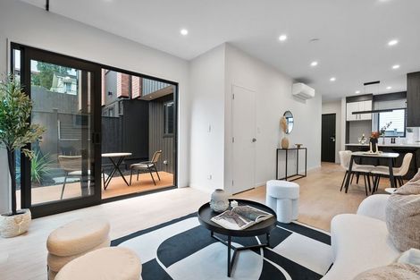 Photo of property in 73c Salamanca Road, Sunnynook, Auckland, 0620