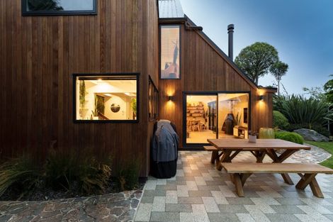 Photo of property in 203 Highcliff Road, Shiel Hill, Dunedin, 9013