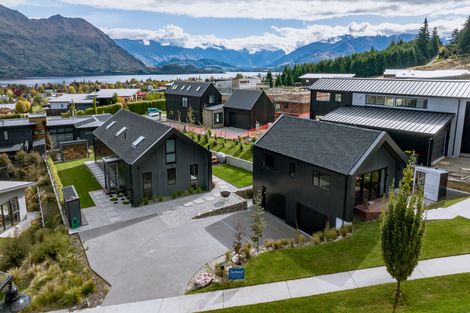 Photo of property in 5 Mills Road, Wanaka, 9305