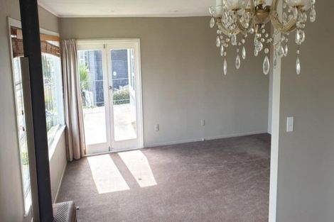 Photo of property in 29 Seon Place, Birkdale, Auckland, 0626