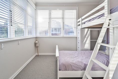 Photo of property in 714 Grove Road, Mayfair, Hastings, 4122