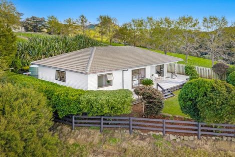Photo of property in 215 Wayby Station Road, Wellsford, 0972